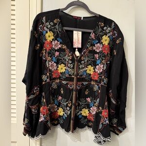 Johnny Was size S Cabo button-down blouse with spectacular embroidery